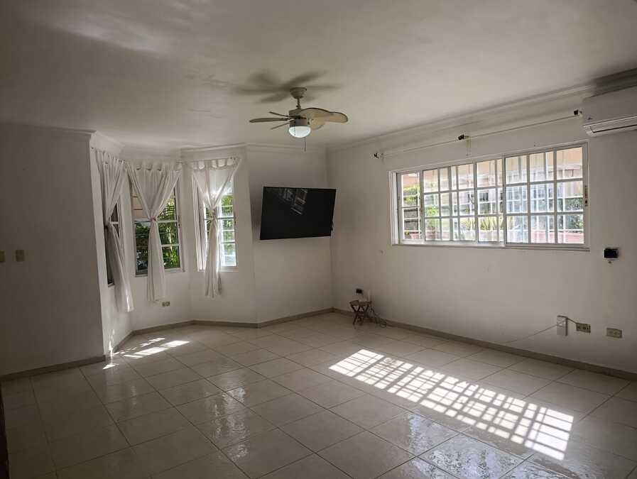 casa-alquiler-villas-del-sol-2-bavaro (11)