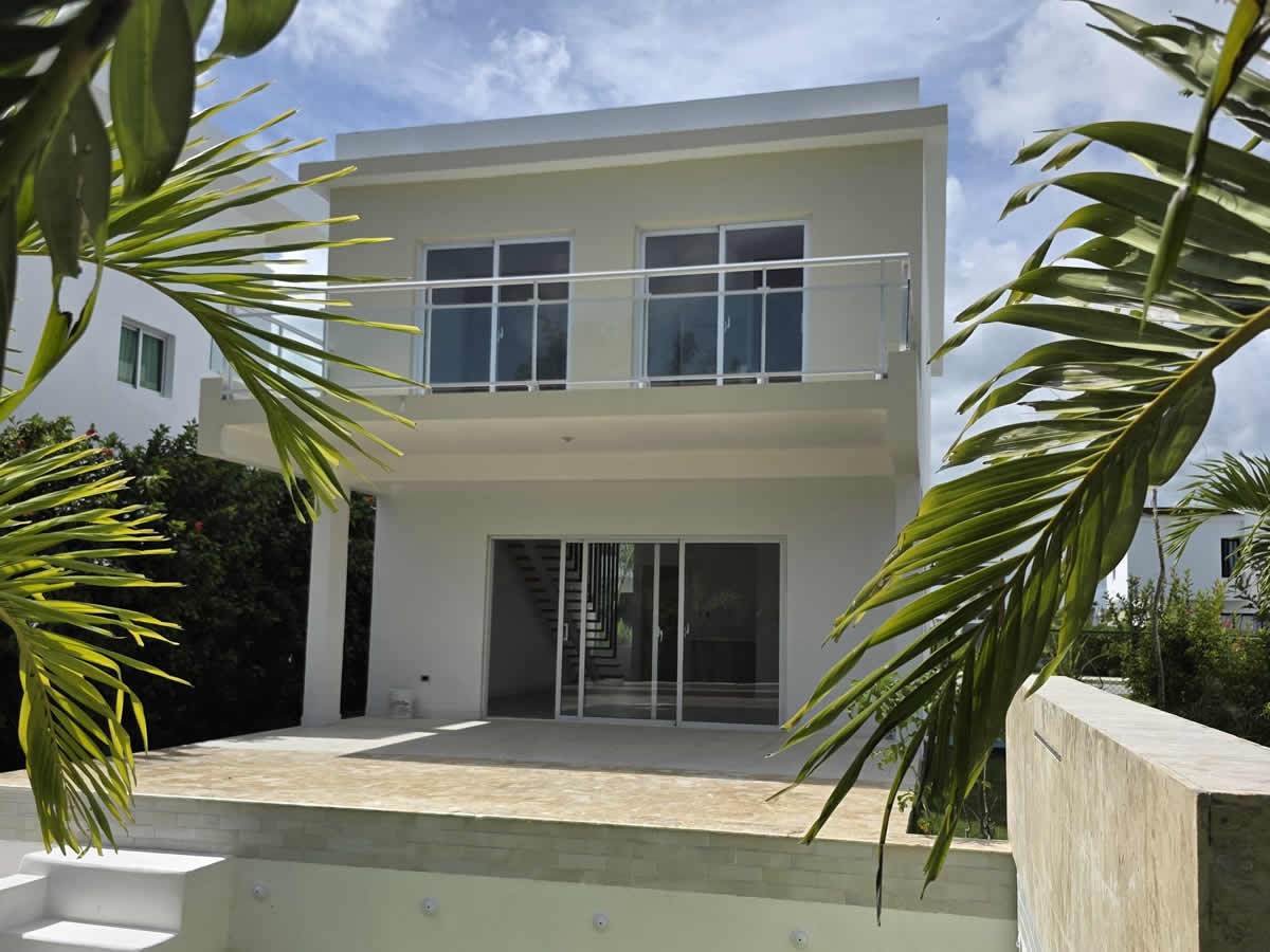 AB74, New villa for sale in Vista Cana